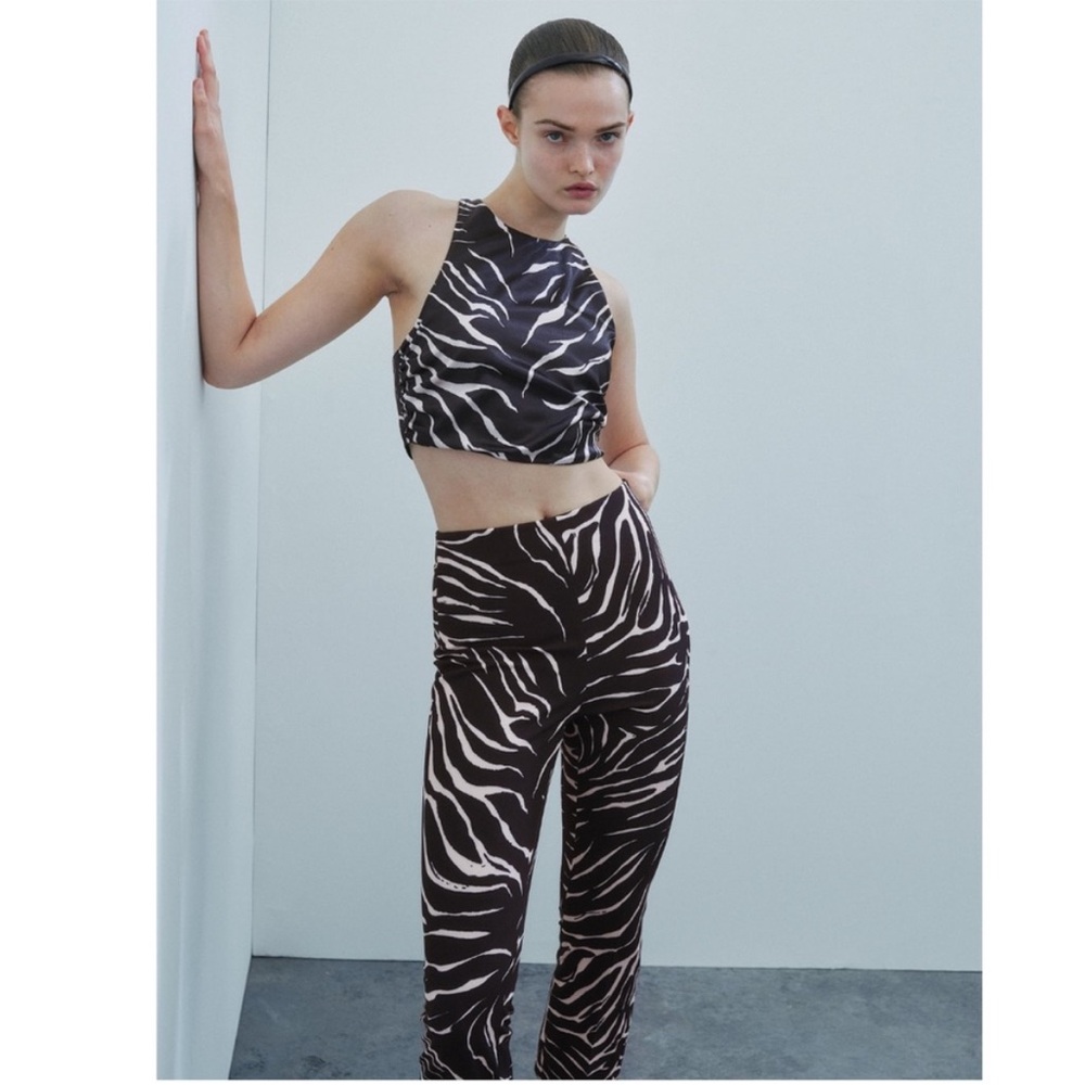 Zara zebra pants with mini flare